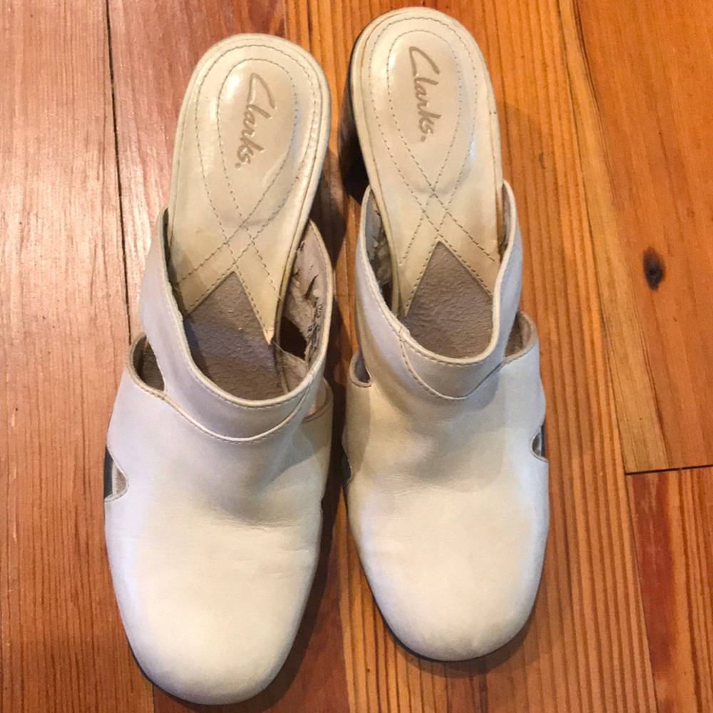 Clark’s Cream Mule With 2 1/2” Heel - image 1